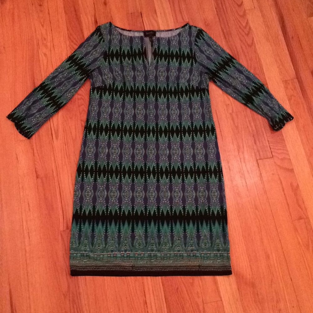 Geometric patterned dress.
